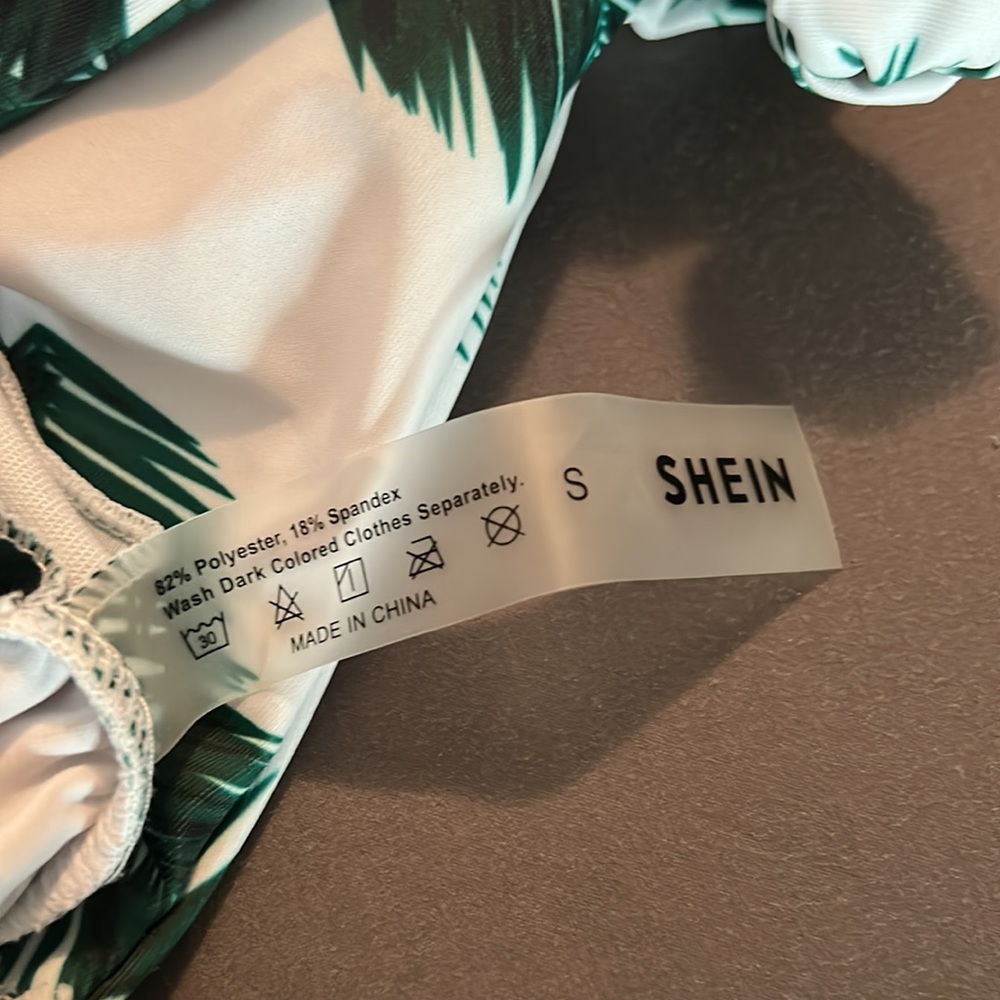 SHEIN Bikini - Picture 2 of 3